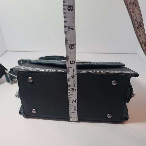 Loungefly Wakanda Forever Crossbody Bag | NWT Marvel Black Panther - Picture 12 of 16